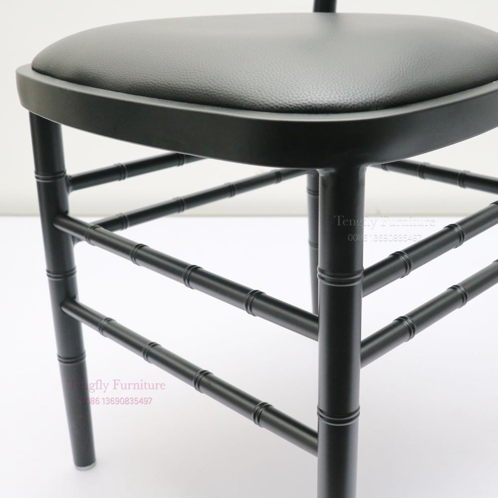 black mat oval chair-6