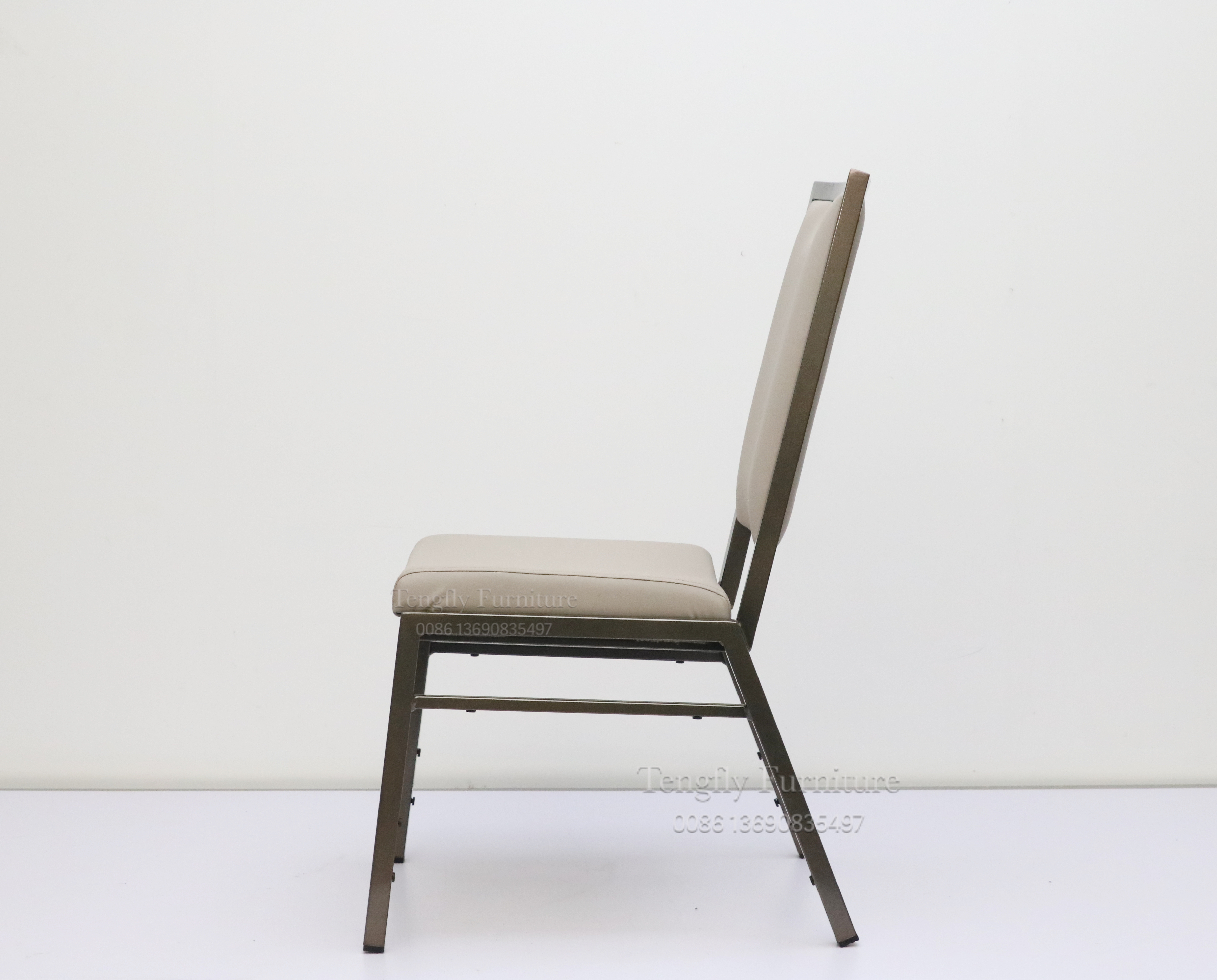 banquet chair